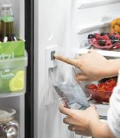 GE 36' French Door Refrigerator 27.0 Cu.Ft Fingerprint Resistant - Photo 5