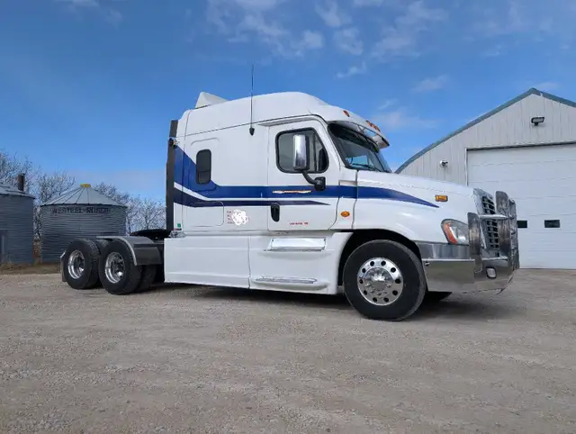 CROSS BORDER TRUCK DRIVER WANTED
