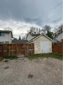 Clean 2 Bedroom Suite in Great Location - Photo 8
