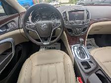 2017 Buick Regal Premium I WITH LEATHER/SUNROOF/NAVIGATION! - Photo 9