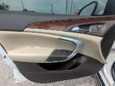 2017 Buick Regal Premium I WITH LEATHER/SUNROOF/NAVIGATION! - Photo 12