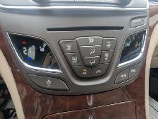 2017 Buick Regal Premium I WITH LEATHER/SUNROOF/NAVIGATION! - Photo 17