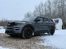 2021 ford explorer st - Photo 3