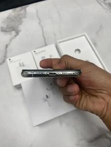 iPhone 11 PRO 512GB - Mint Condition! - Photo 4