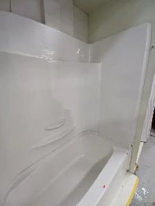 Tub Shower Kit - Photo 4