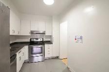 spacious 2-bed unit, Sept 1st, Westmount adj CDN - ID 112