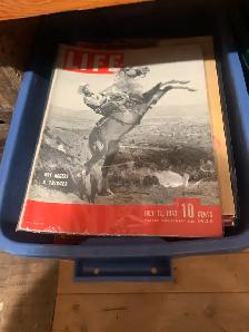vintage bottles life magazines etc - Photo 6