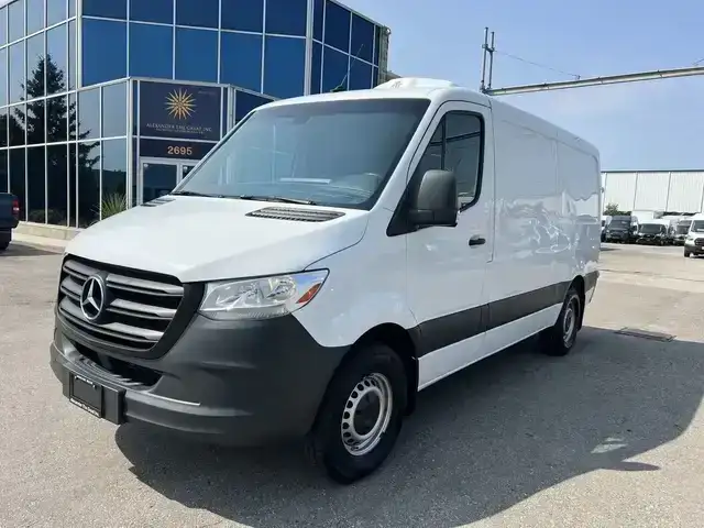 2019 Mercedes-Benz Sprinter Van Sprinter REEFER / FREEZER