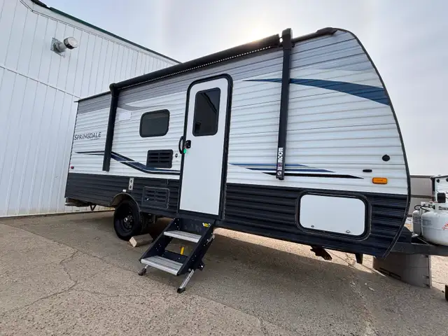 2021 Keystone Springdale 18ft W/bunks - 3380Lbs