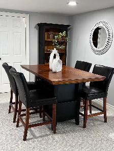 Beautiful bright downtown Oakville apartment - Photo 6