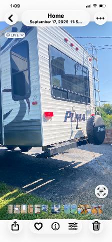 2013 Couples RL Puma travel trailer - Photo 3