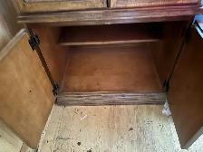 Upright sewing machine cabinet - Photo 5