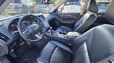 This Sedan/Saloon powered by a Gasoline engine featuring 4WD/4-W - Photo 9