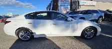 This Sedan/Saloon powered by a Gasoline engine featuring 4WD/4-W - Photo 14