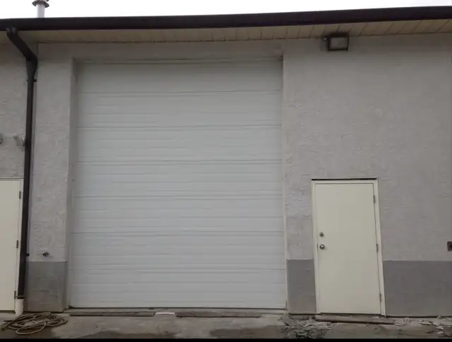 Industrial unit for rent Summerland bc