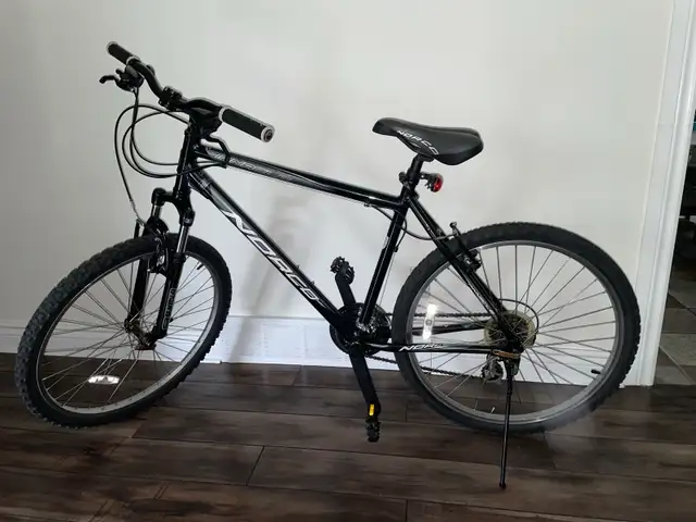 Norco Pinnacle Mountain Bike