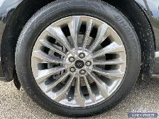 2022 Ford Edge Titanium AWD - Photo 10