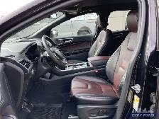 2022 Ford Edge Titanium AWD - Photo 11