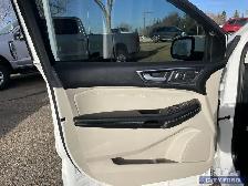 2021 Ford Edge Titanium AWD - Photo 12