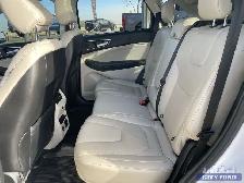 2021 Ford Edge Titanium AWD - Photo 18