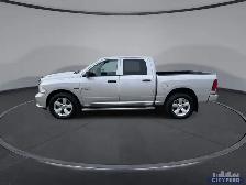 2018 Ram 1500 Express 4x4 Crew Cab 5'7' Box - Photo 4