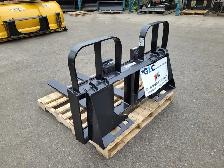 New Skid Steer Tractor Pallet Forks In Stock! GLC Kamloops - Photo 2