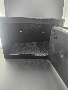 Kofair Safe Box 0.8 Cubic FT Code w/2 keys - Photo 2