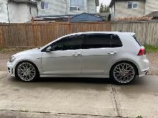 2017 Volkswagen Golf R - Photo 10