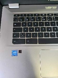 ASUS CHROOMEBOOK C523NA W/BOX - Photo 2