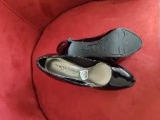 Black heels size 5.5 - Photo 3