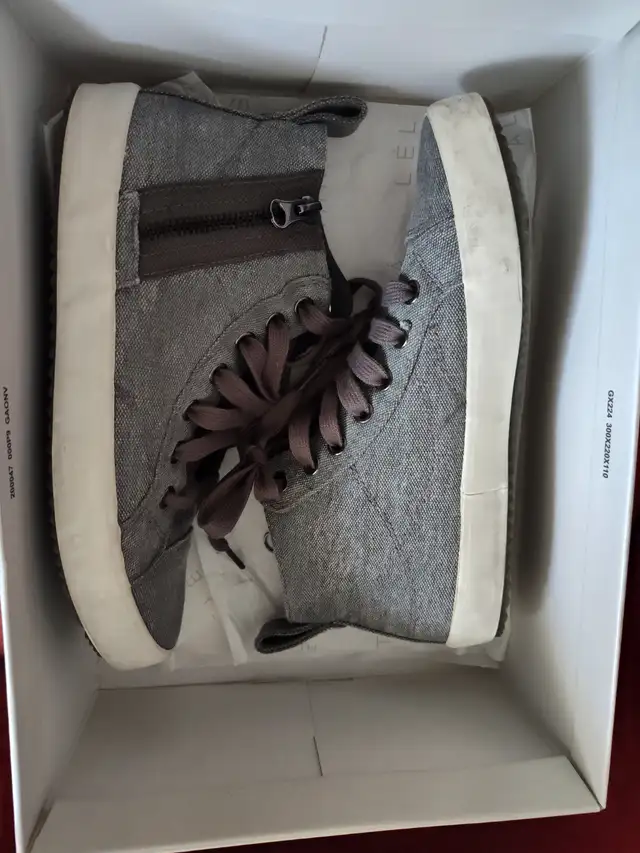 GEOX high top sneakers size 4 (EU 36)