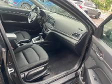 2017 Hyundai Elantra - Photo 15