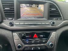2017 Hyundai Elantra - Photo 19