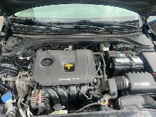 2017 Hyundai Elantra - Photo 23