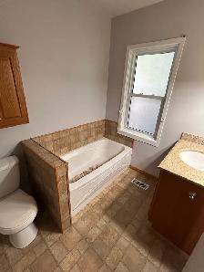 3 Bedroom 2 Bathroom For Rent - Photo 7