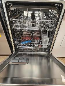 Frigidaire Dishwasher - Clearance - Photo 2
