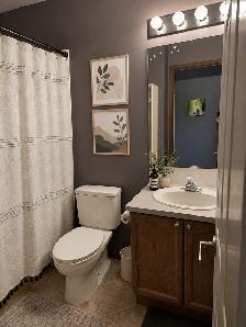Top Floor Vaulted Ceiling Condo| 2Bed   Den | Underground Parki - Photo 11