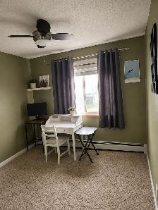 Top Floor Vaulted Ceiling Condo| 2Bed   Den | Underground Parki - Photo 21