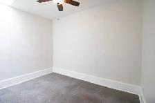 1 Bedroom Apartment with skylights in Welland! - Photo 5