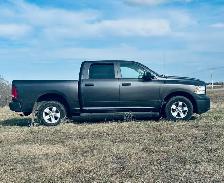 2018 Ram ✴️ No Accidents •Crew •Hemi - Photo 2