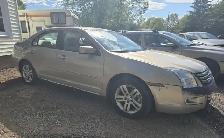 2008 Ford Fusion SE Sedan - Photo 2
