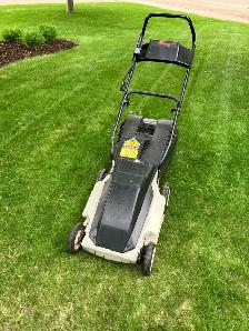 Craftsman Electric Lawn Mower - Photo 2