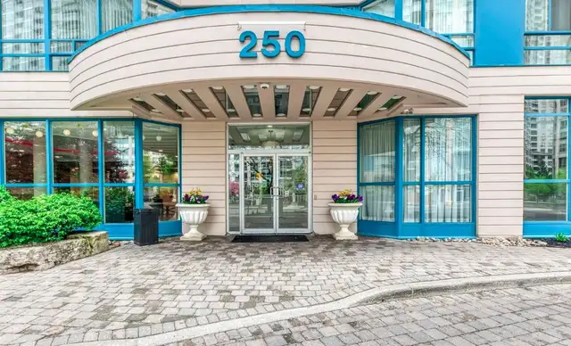 SQUARE ONE - GROUND FLOOR 1 BED, 1 BATH CONDO FOR RENT