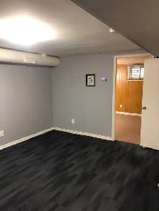 Legal 2 Bedroom Basement Suite, All utility included - Photo 8
