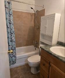 Large 2BR all inclusive apt - next to Walmart in Stratford - Photo 4
