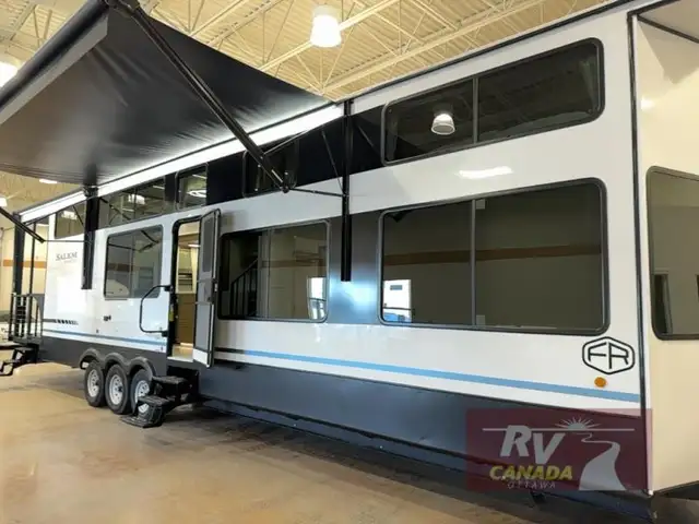 2025 Forest River RV Salem Grand Villa 42VERANDA