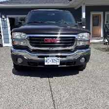 2005 GMC Sierra 2500 HD 4x4 - Photo 2