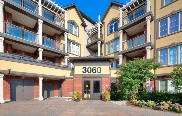 Condo for rent Burlington