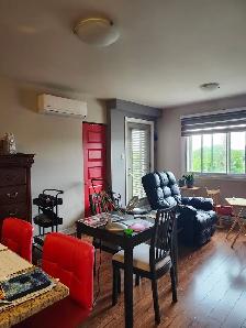 3 1/2 À LAVAL TRÈS TRANQUILLE AVEC ASCENSEUR!