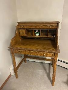 Oak Roll Top Desk - Photo 2